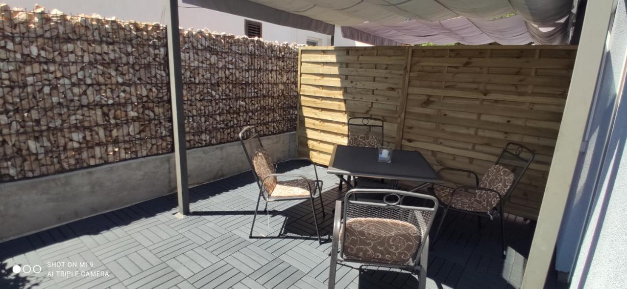 Apartmani Ab Pirovac Exteriér fotografie