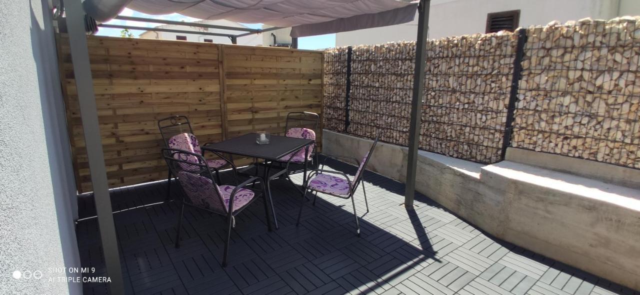 Apartmani Ab Pirovac Exteriér fotografie
