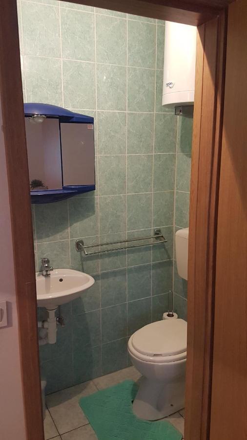 Apartmani Ab Pirovac Exteriér fotografie